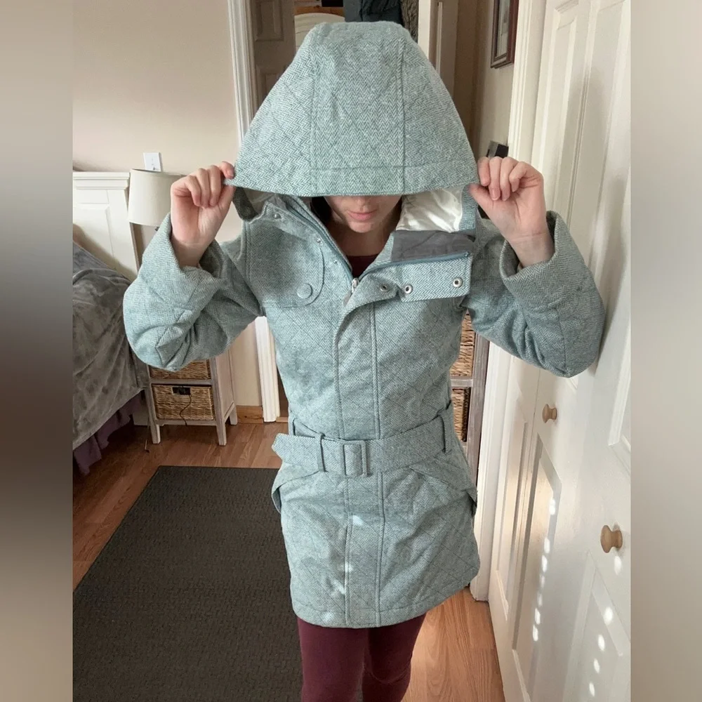 Beautifully Textured Roxy Winter Coat - Picture 8 of 14